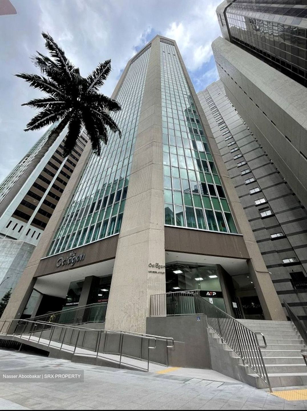 The Octagon (D1), Office #571733661